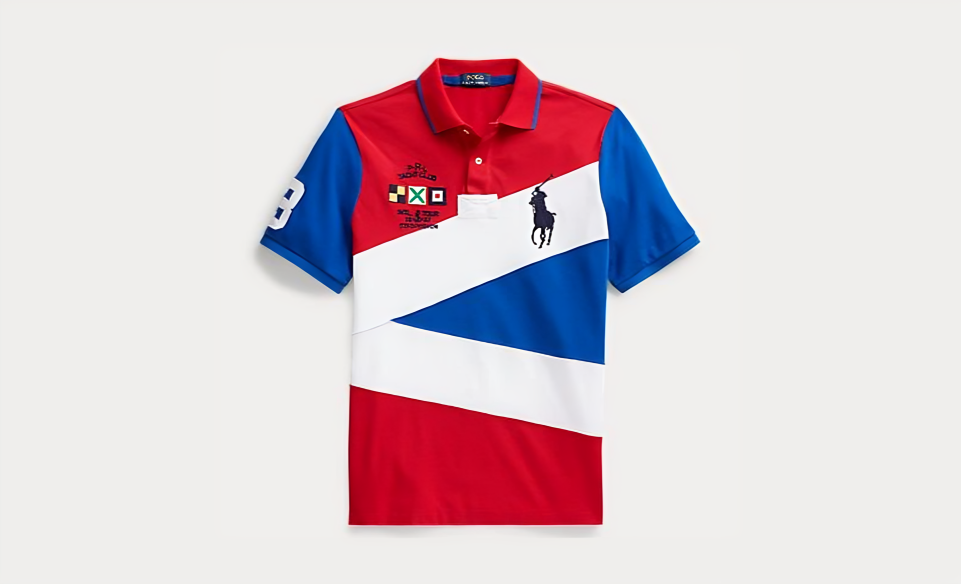 model kaos polo